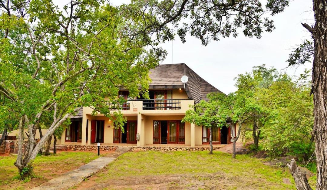 Bushtime Mabula Lägenhet Mabula Game Reserve Exteriör bild