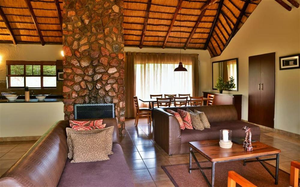 Bushtime Mabula Lägenhet Mabula Game Reserve Exteriör bild